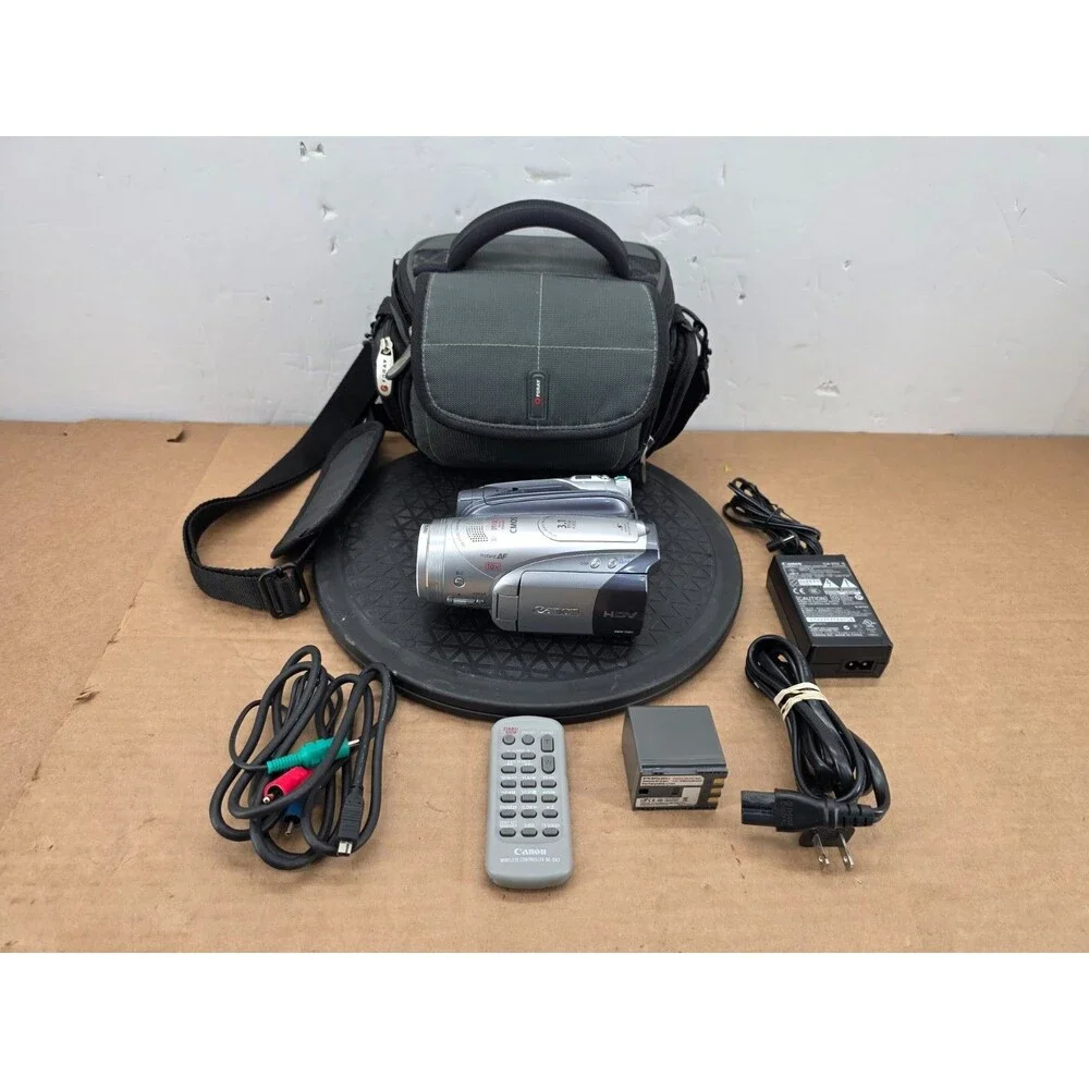 Canon HV20 HV20A MiniDV High Def Camcorder HDV 1080i Camcorder Video Camera